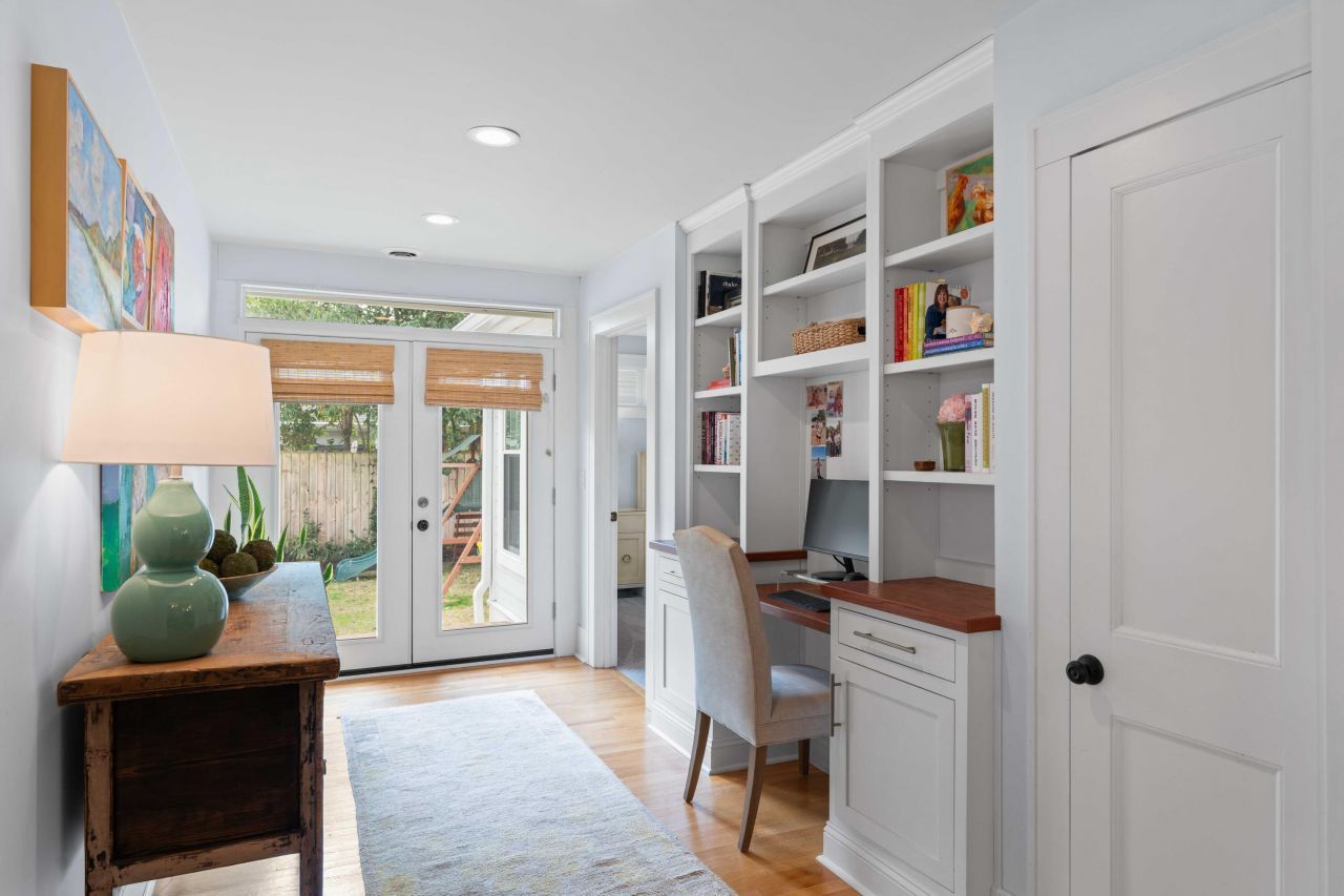 237 Gordon Street Photo 15