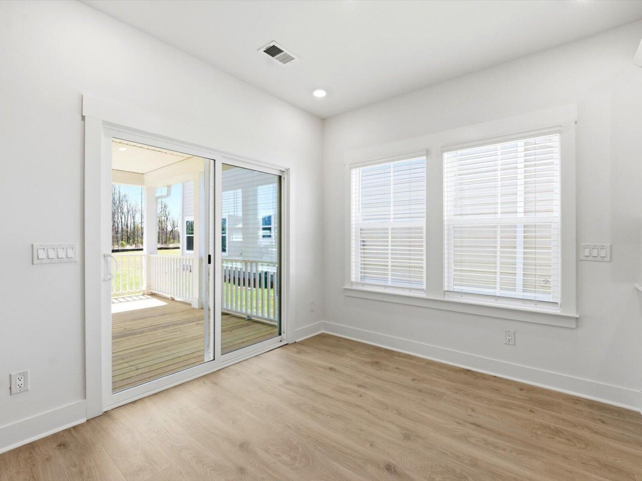 359 Calm Water Way Photo 11