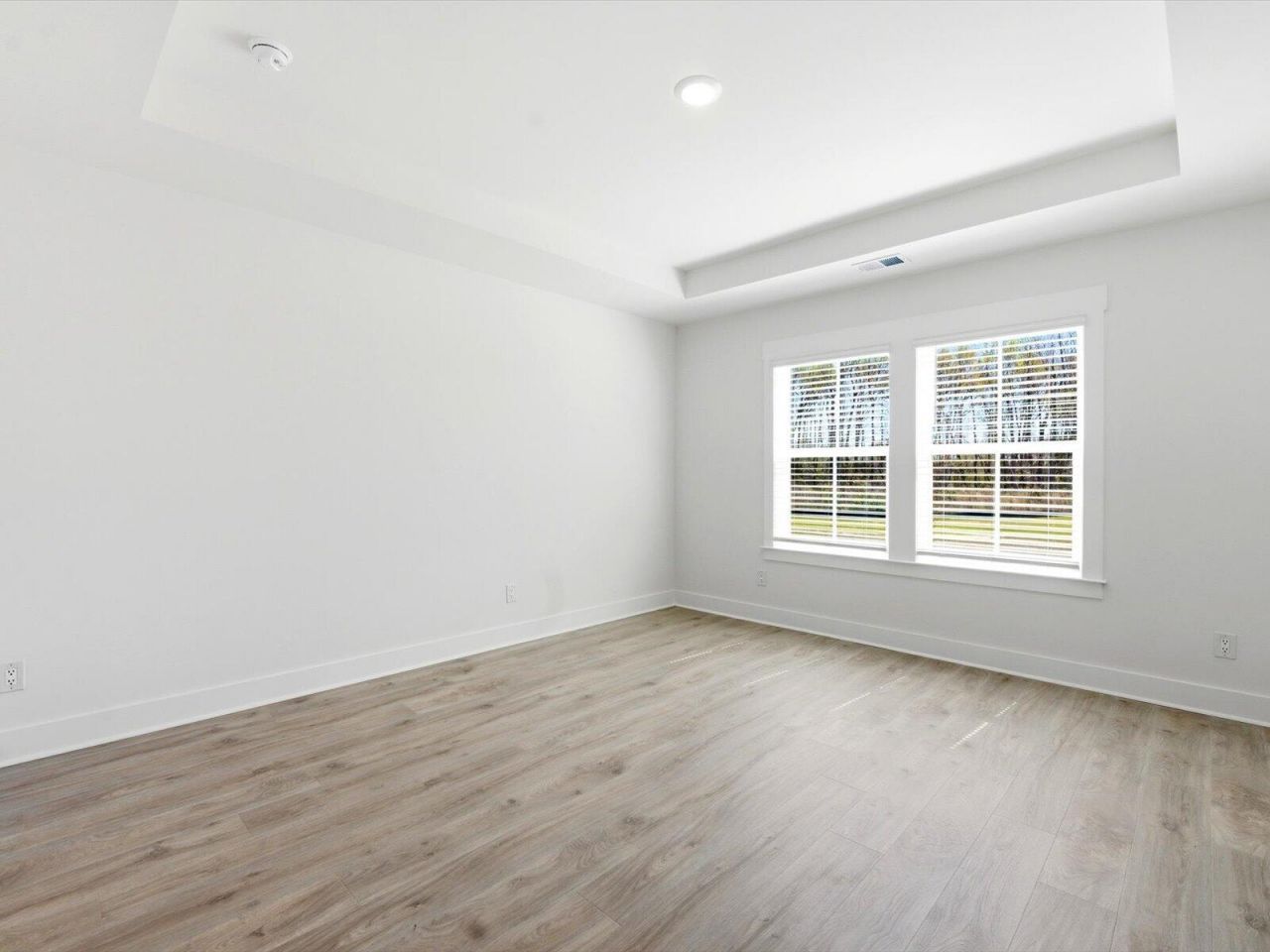 359 Calm Water Way Photo 13