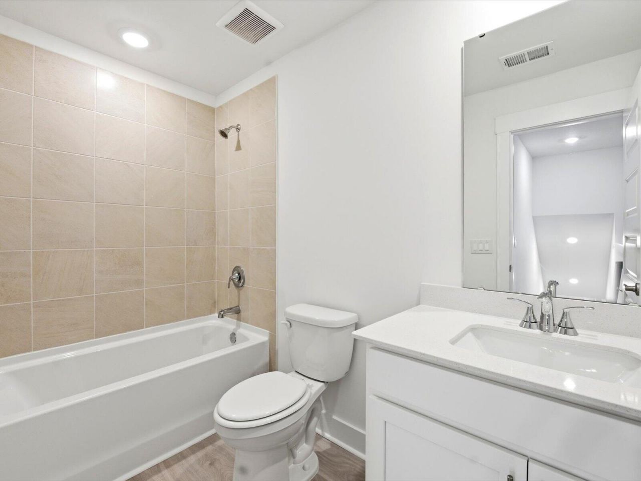 359 Calm Water Way Photo 26