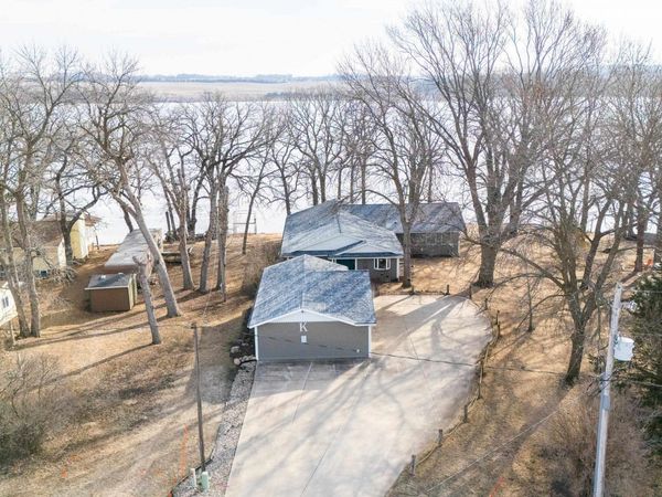 20560 232nd Street , Milford, IA 51351