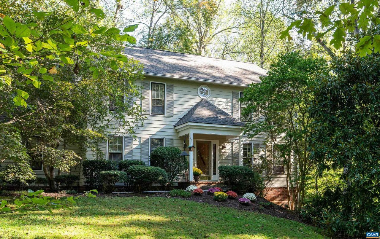 580 Arrowhead Dr, Earlysville, VA 22936 Main Photo