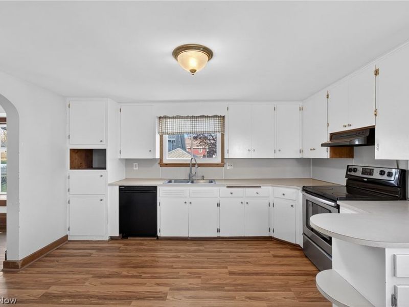 106 S Second, Rittman, OH 44270 Photo 11