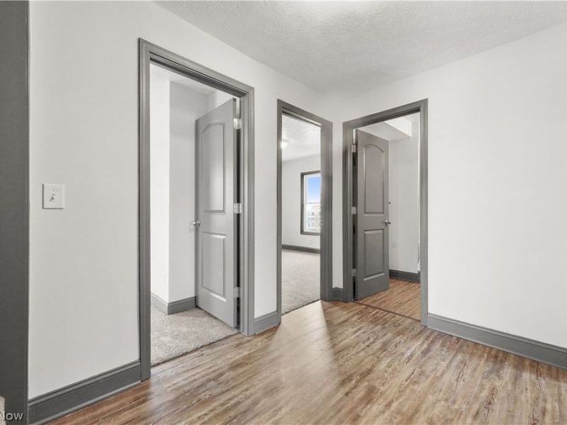 840 E Buchtel Avenue, Akron, OH 44305 Photo 12