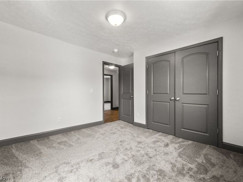 840 E Buchtel Avenue, Akron, OH 44305 Photo 19