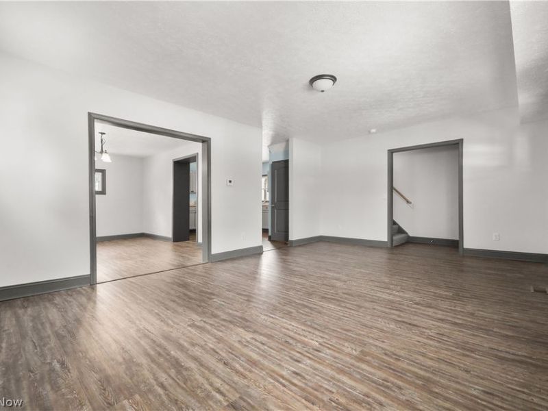 840 E Buchtel Avenue, Akron, OH 44305 Photo 9