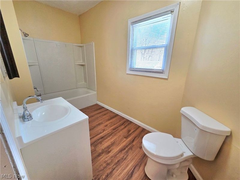 110 Bell Avenue, Unit Down, Elyria, OH 44035 Photo 11