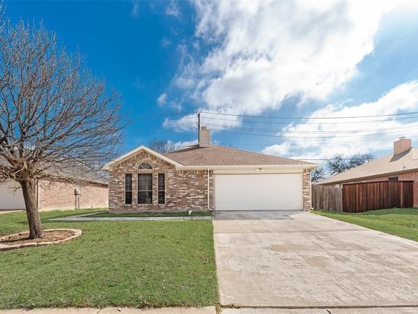 1214 Misty Meadow Drive, Midlothian, TX 76065