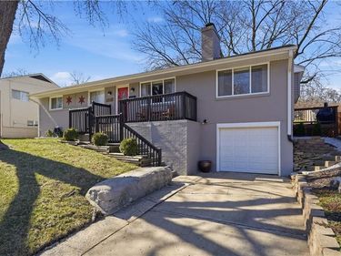 5312 N Jackson Avenue, Kansas City, MO 64119