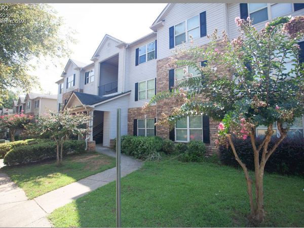 4103 Fairington Club Drive, Lithonia, GA 30038