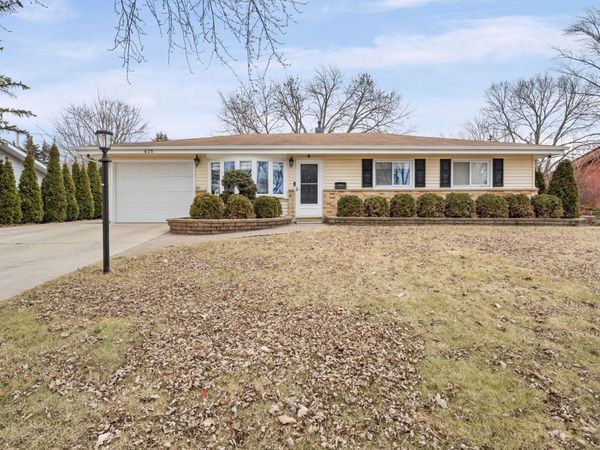 625 MORTON Street , Hoffman Estates, IL 60169