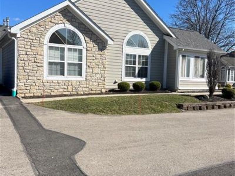 4606 Cobblestone Drive, Tipp City, OH 45371 Photo 2