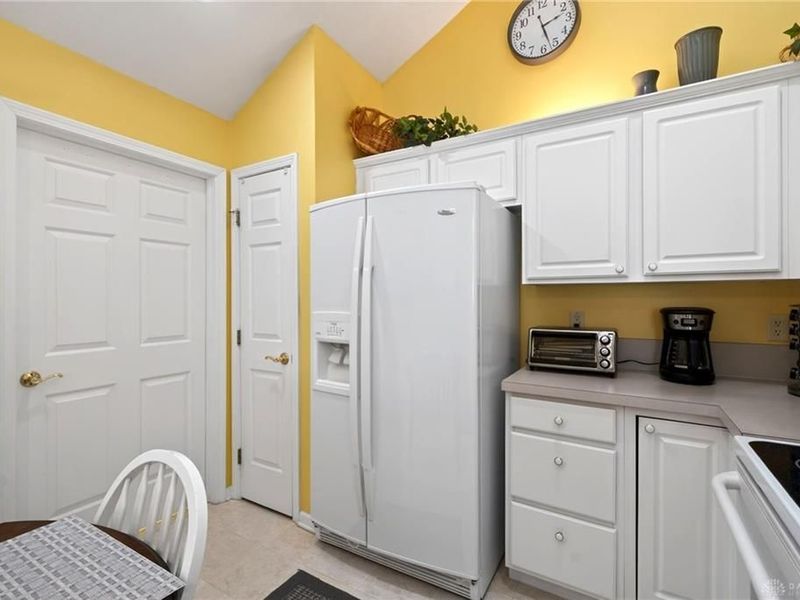 4606 Cobblestone Drive, Tipp City, OH 45371 Photo 21