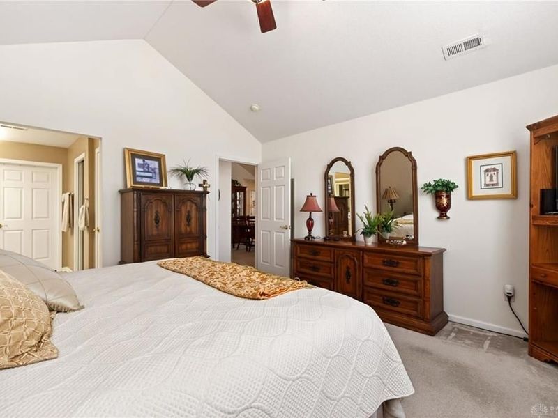 4606 Cobblestone Drive, Tipp City, OH 45371 Photo 32