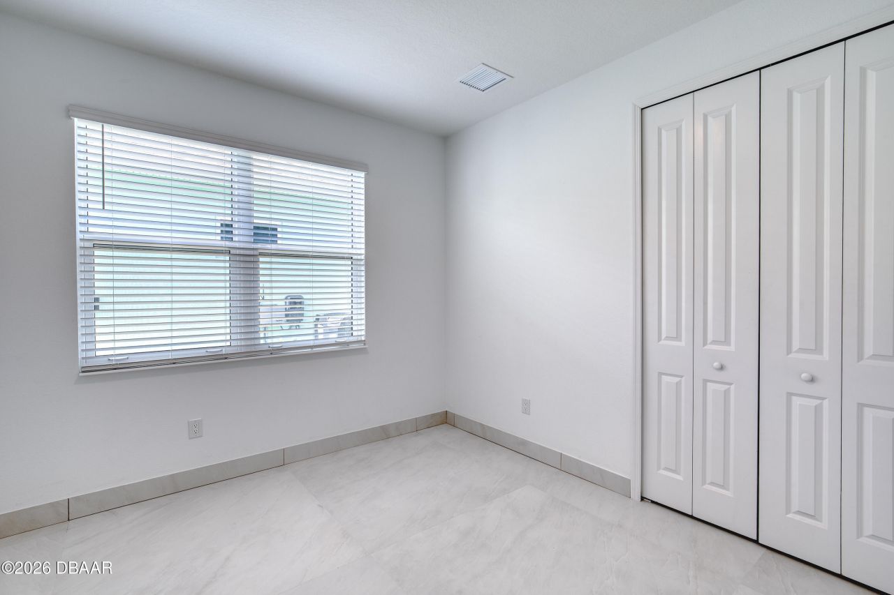 672 Hang Loose Way, Daytona Beach, FL 32124 Photo