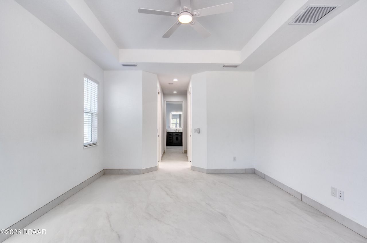 672 Hang Loose Way, Daytona Beach, FL 32124 Photo