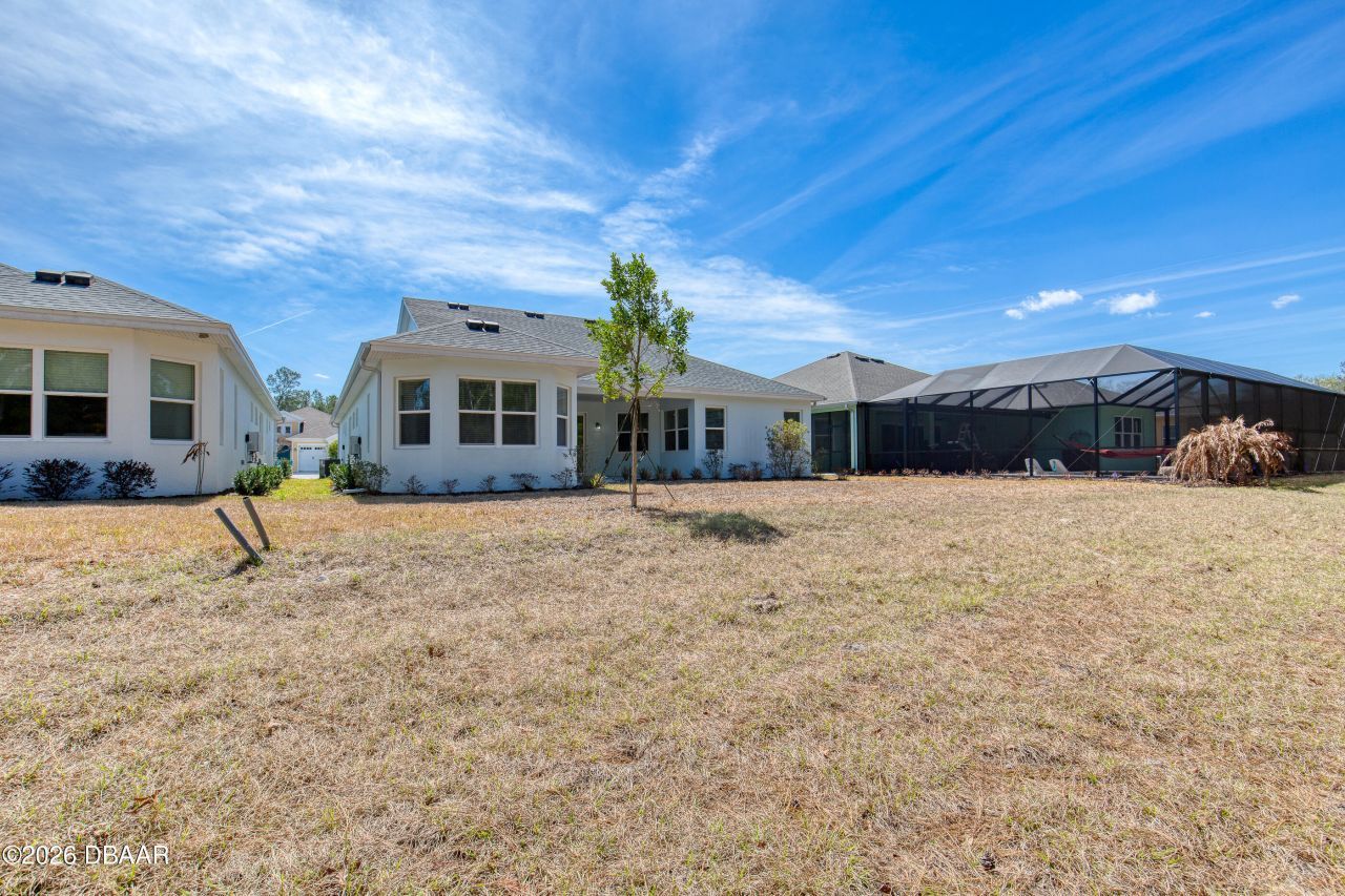 672 Hang Loose Way, Daytona Beach, FL 32124 Photo