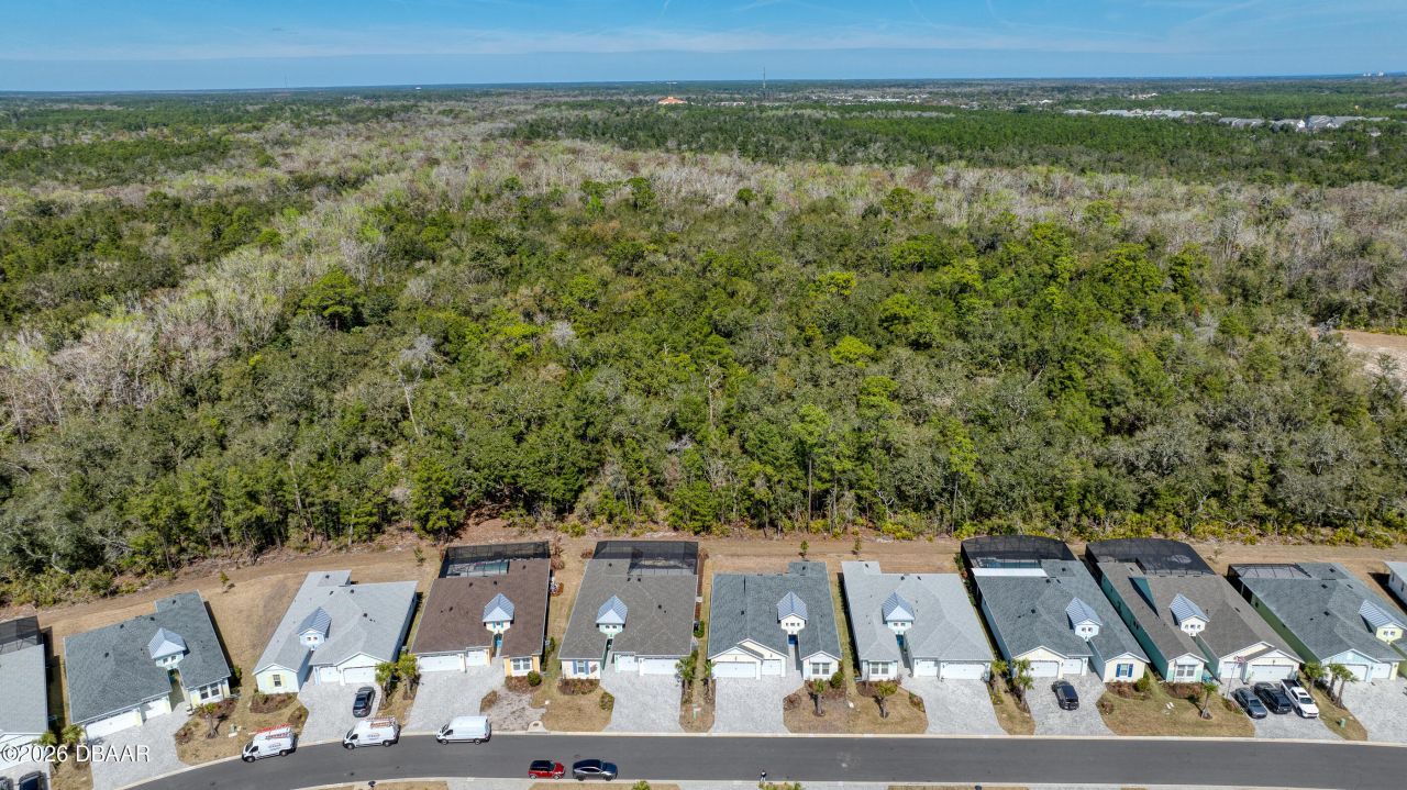 672 Hang Loose Way, Daytona Beach, FL 32124 Photo