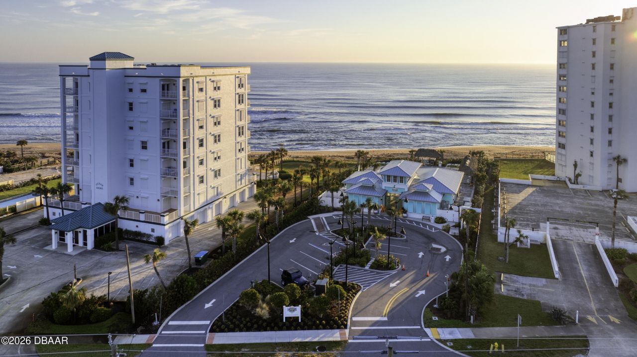 672 Hang Loose Way, Daytona Beach, FL 32124 Photo