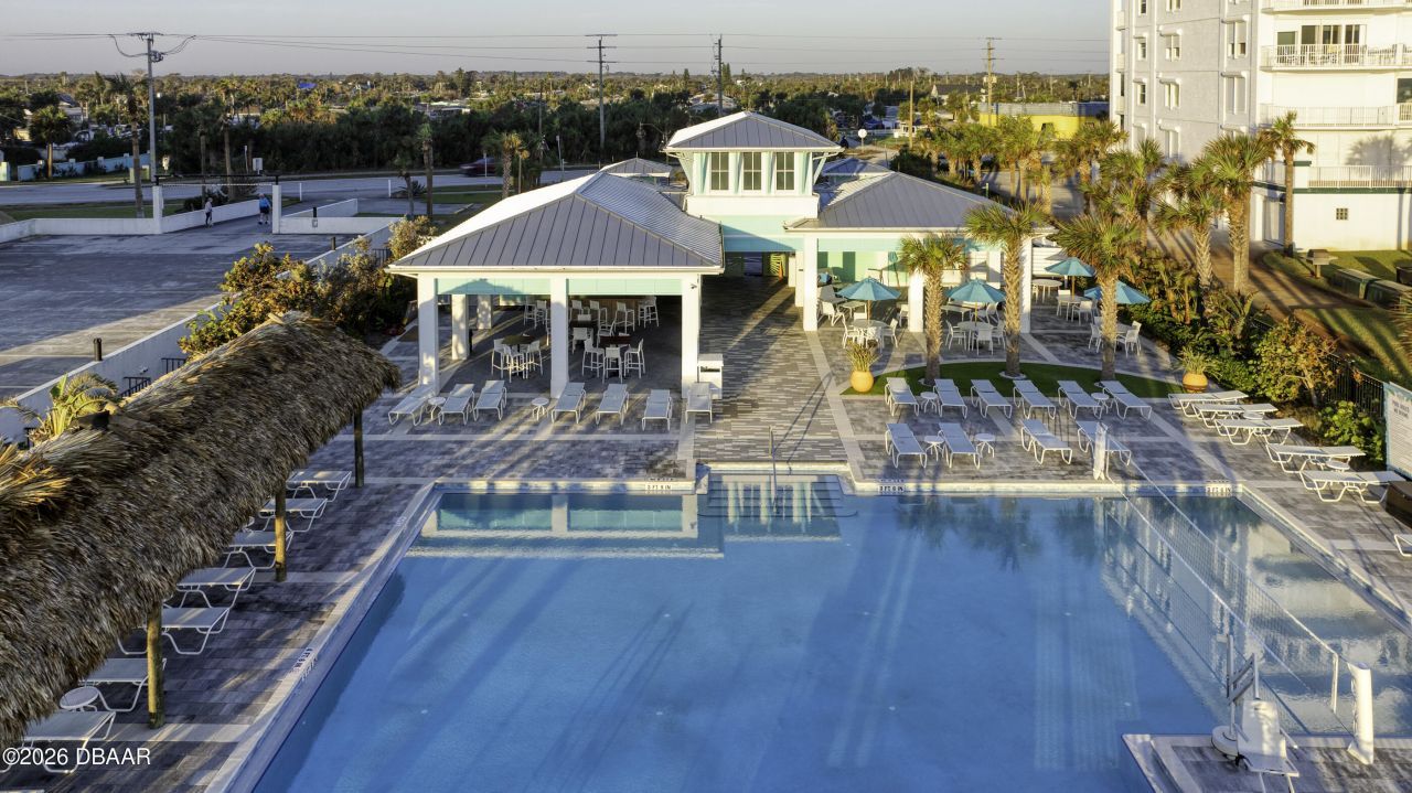 672 Hang Loose Way, Daytona Beach, FL 32124 Photo