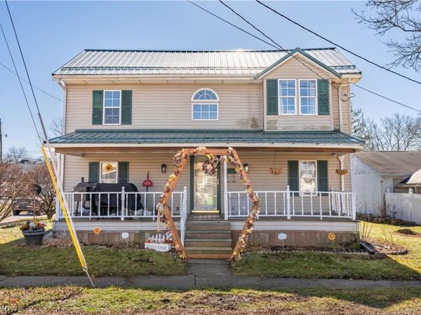 335 High Street SW, Carrollton, OH 44615