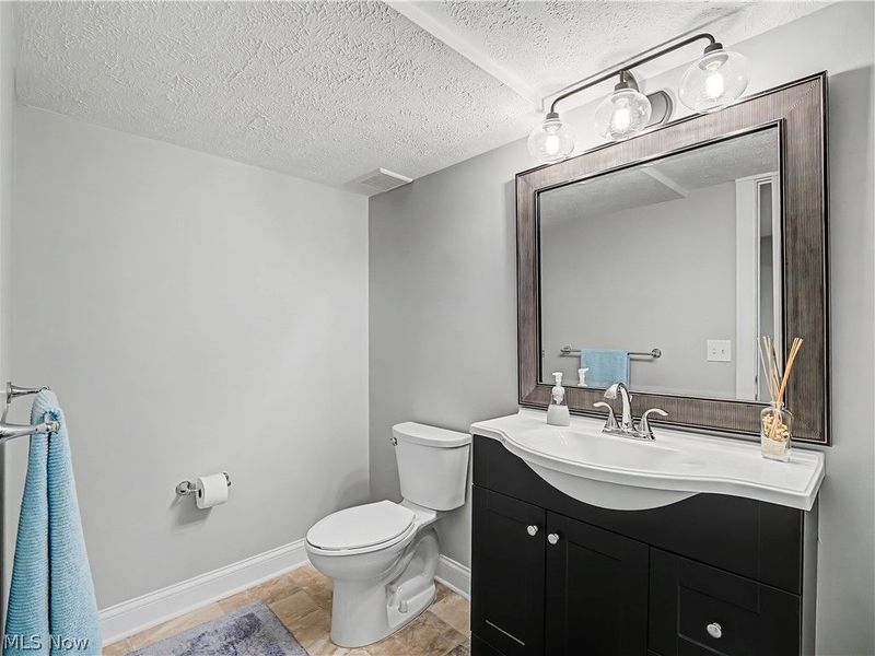 22227 North Trail, Strongsville, OH 44149 Photo 38