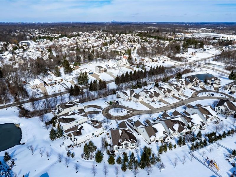 22227 North Trail, Strongsville, OH 44149 Photo 46