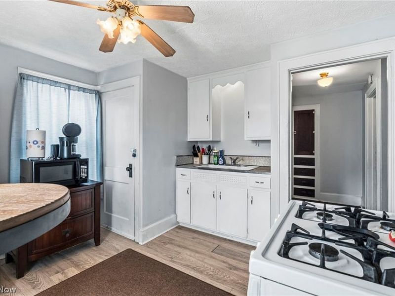 2811 5th Street NW, Canton, OH 44708 Photo 6