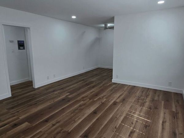 2641 S La Salle Avenue, Unit 5, Los Angeles, CA 90018