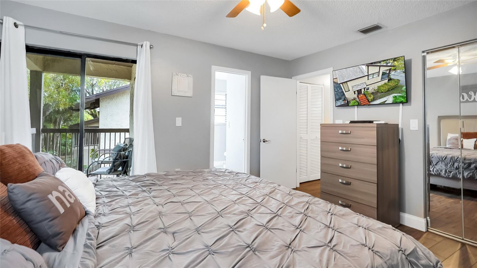 2311 Bayberry Drive, Unit 2311, Pembroke Pines, FL 33024 Photo