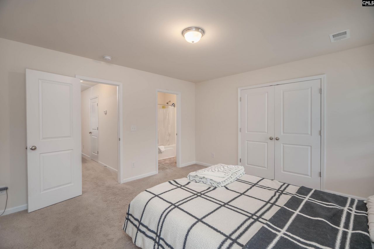 206 Orange Pond Court  Photo 13