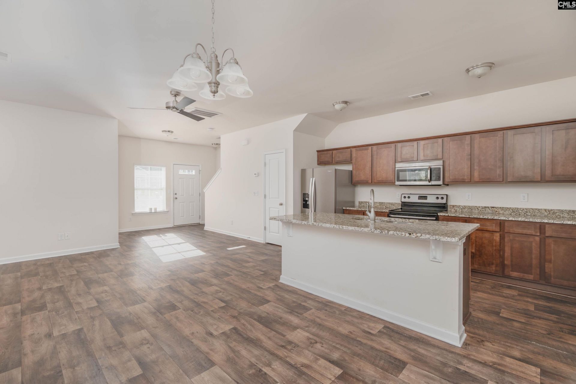 206 Orange Pond Court  Photo 7