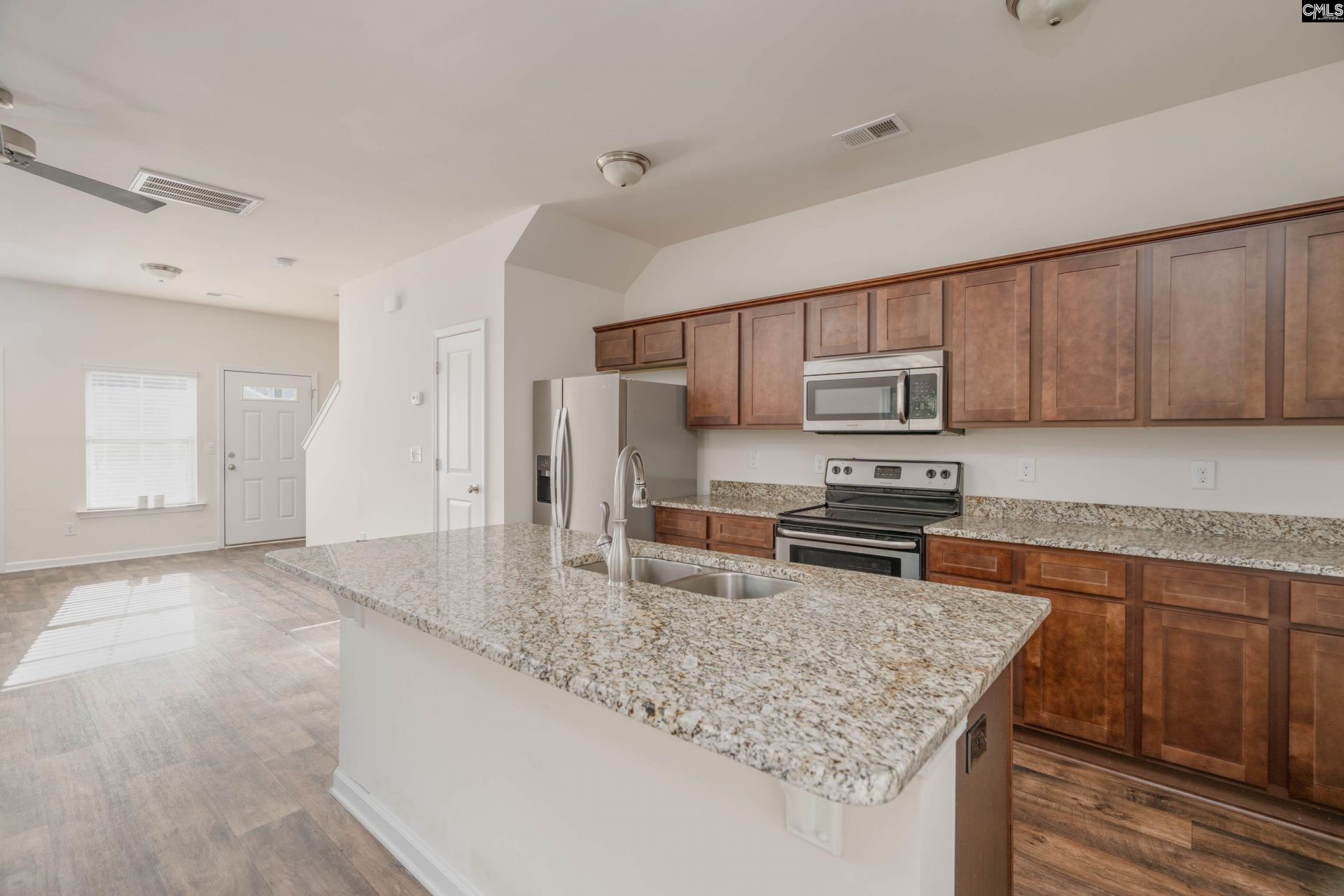 206 Orange Pond Court  Photo 8