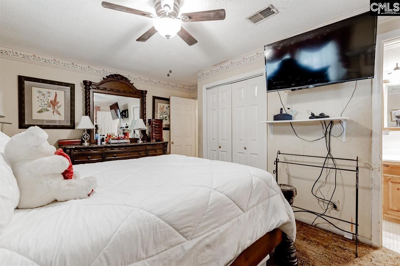 4032 Tavineer Drive Photo 14