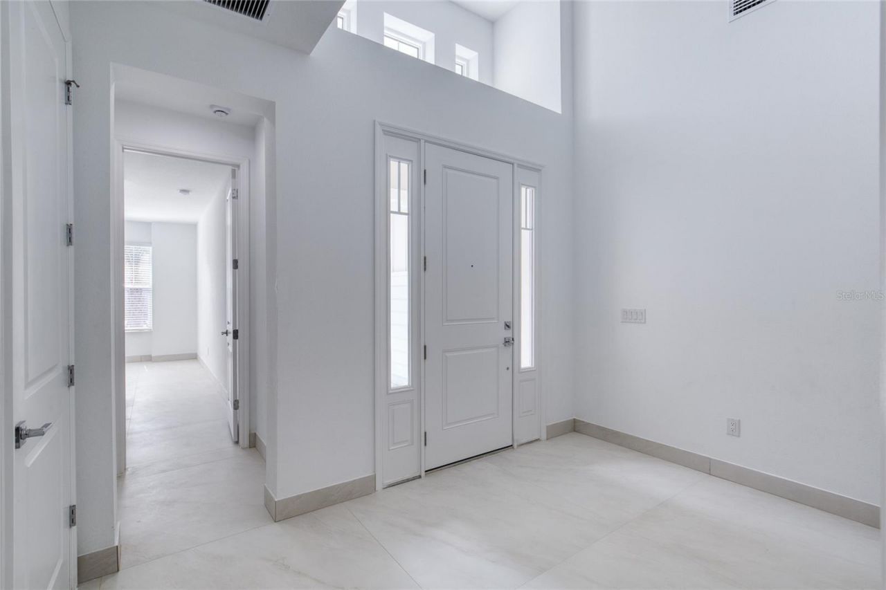 672 Hang Loose Way, Daytona Beach, FL 32124 Photo