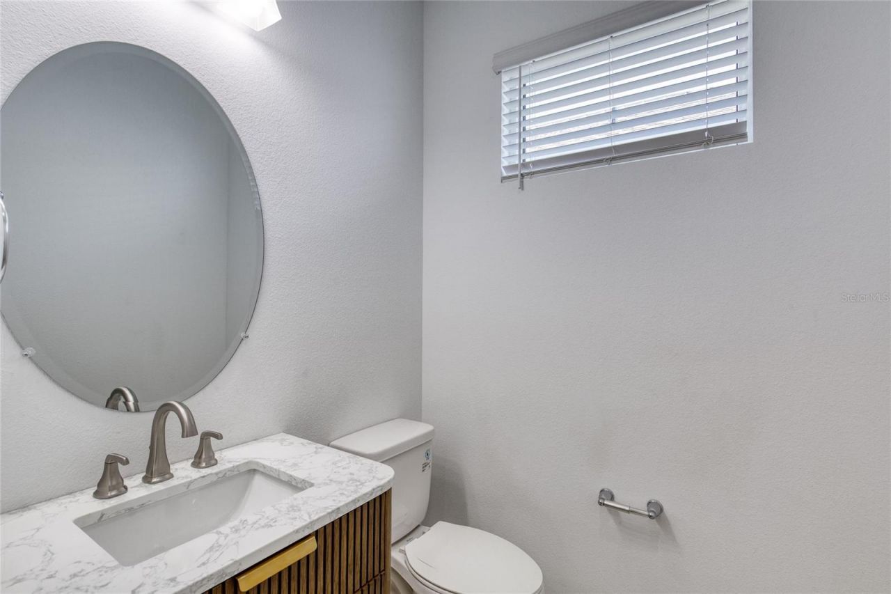 672 Hang Loose Way, Daytona Beach, FL 32124 Photo