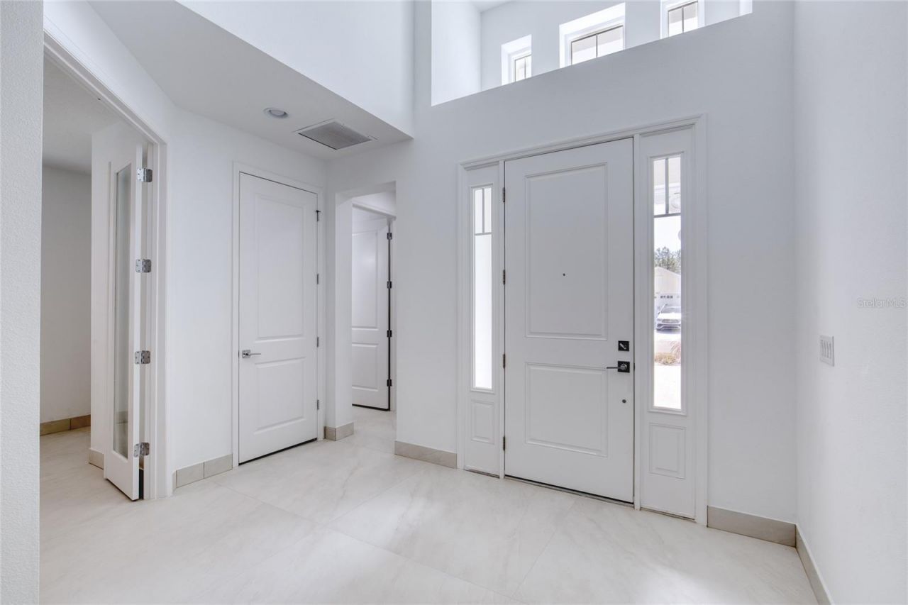 672 Hang Loose Way, Daytona Beach, FL 32124 Photo