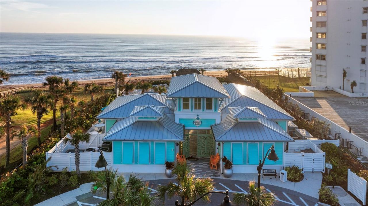 672 Hang Loose Way, Daytona Beach, FL 32124 Photo