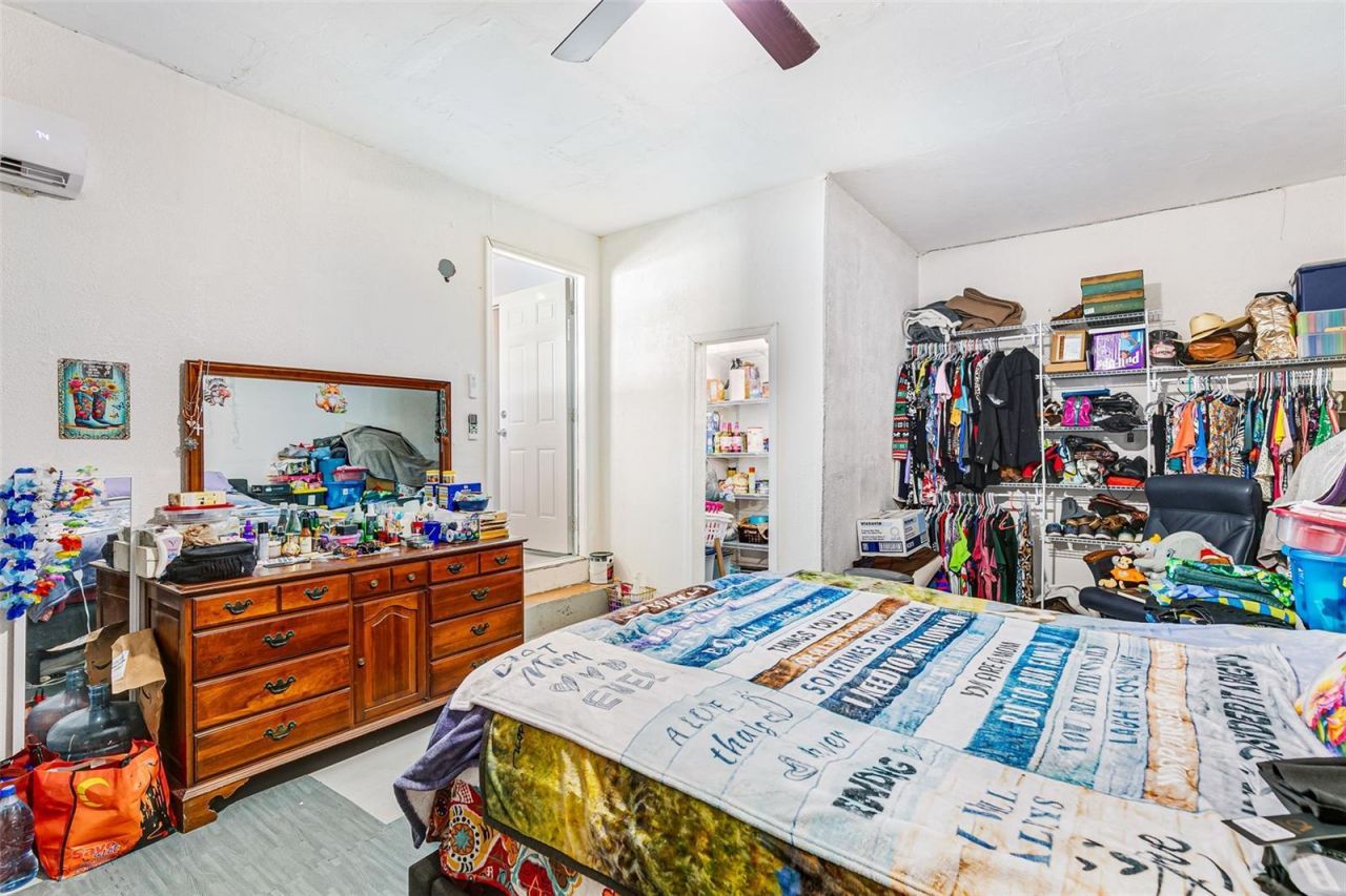 323 Greenwood Avenue, Lehigh Acres, FL 33936 Photo