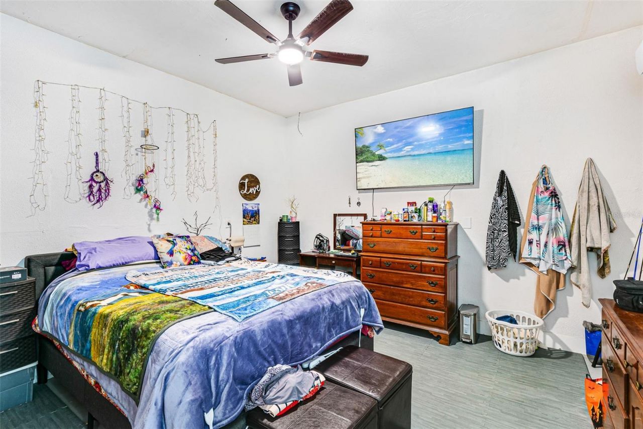 323 Greenwood Avenue, Lehigh Acres, FL 33936 Photo