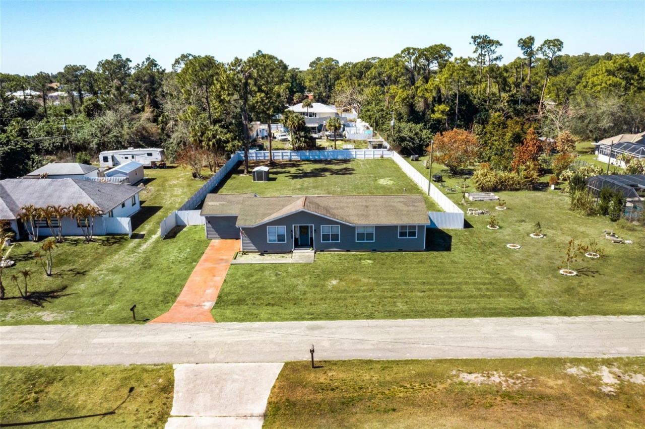 323 Greenwood Avenue, Lehigh Acres, FL 33936 Photo