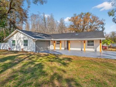 1120 COUNTRY LANE, LUTZ, FL 33558