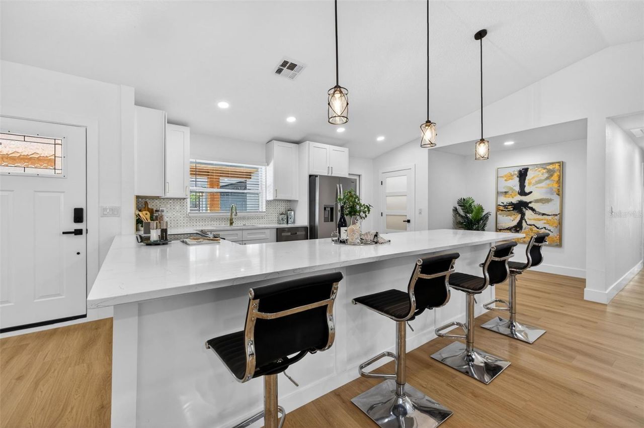 1120 Country Lane, Lutz, FL 33558 Photo