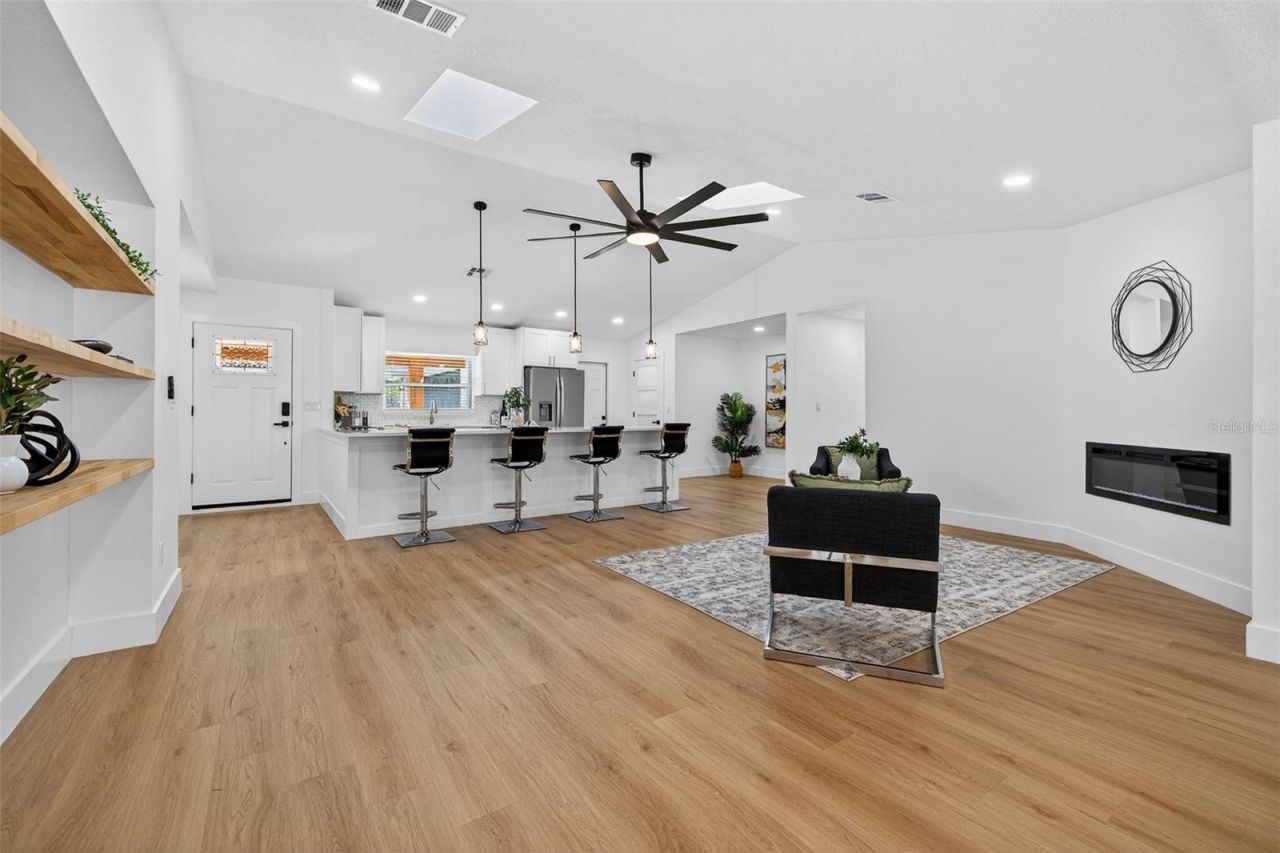 1120 Country Lane, Lutz, FL 33558 Photo