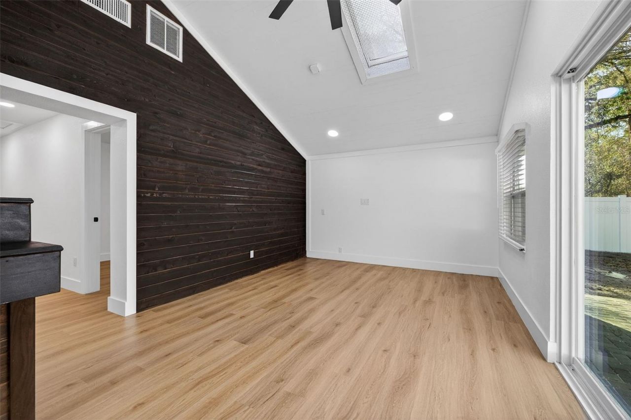 1120 Country Lane, Lutz, FL 33558 Photo