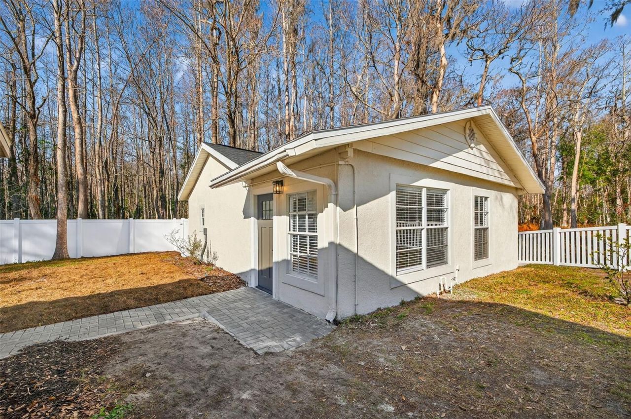 1120 Country Lane, Lutz, FL 33558 Photo