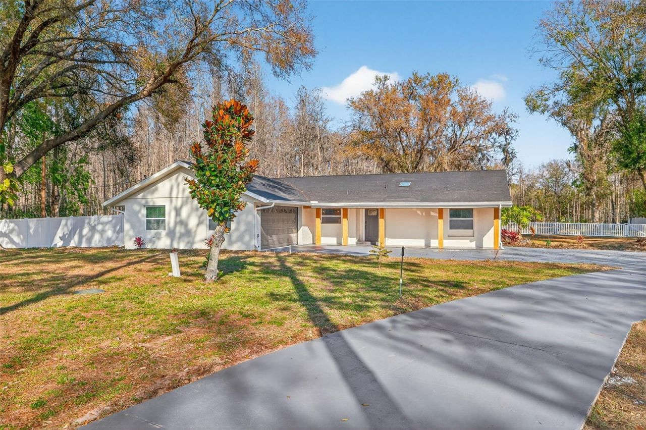 1120 Country Lane, Lutz, FL 33558 Photo