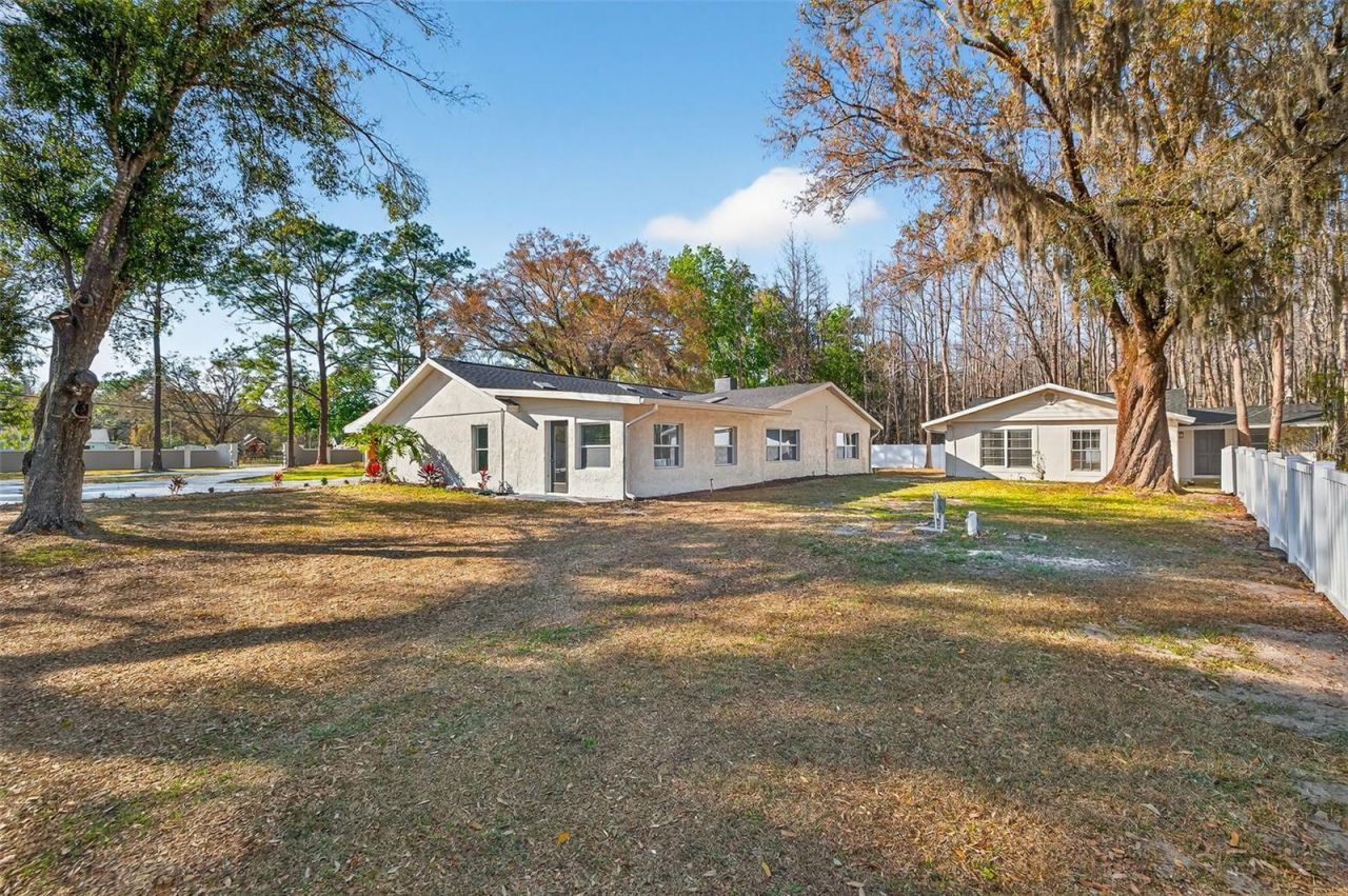 1120 Country Lane, Lutz, FL 33558 Photo