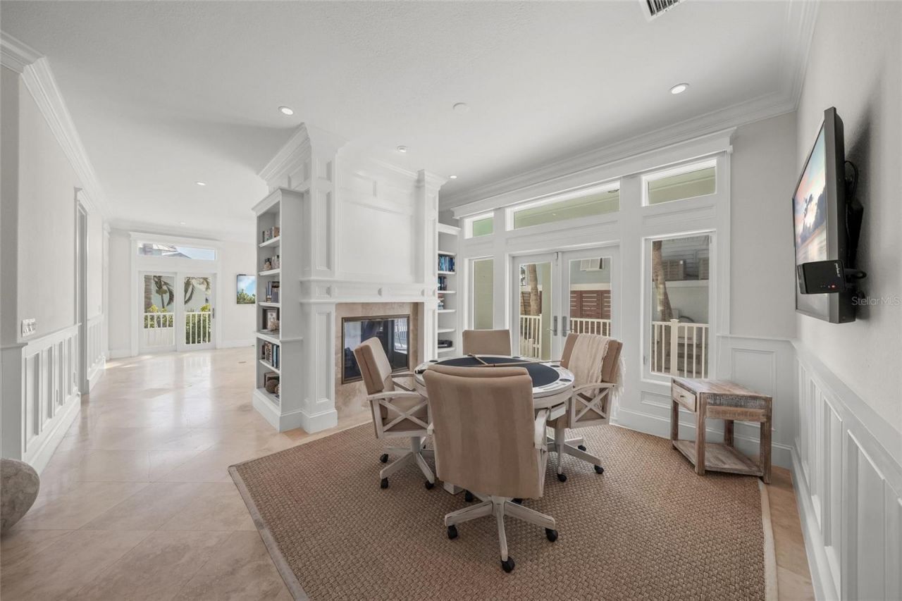 105 49th Street, Holmes Beach, FL 34217 Photo