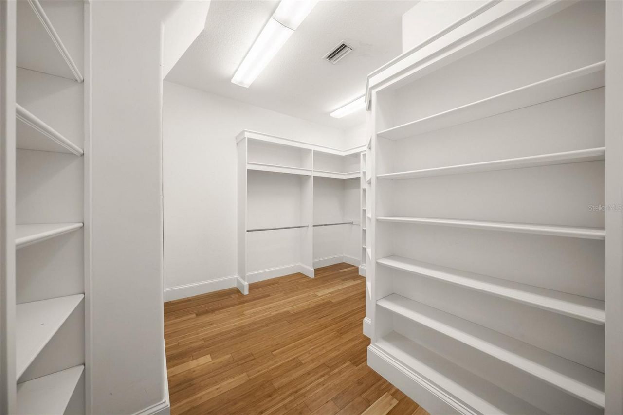 105 49th Street, Holmes Beach, FL 34217 Photo